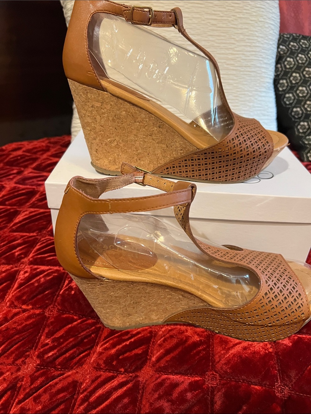 Kenneth Cole Reaction Tan Cork Wedge Sandals - Women Sz 8